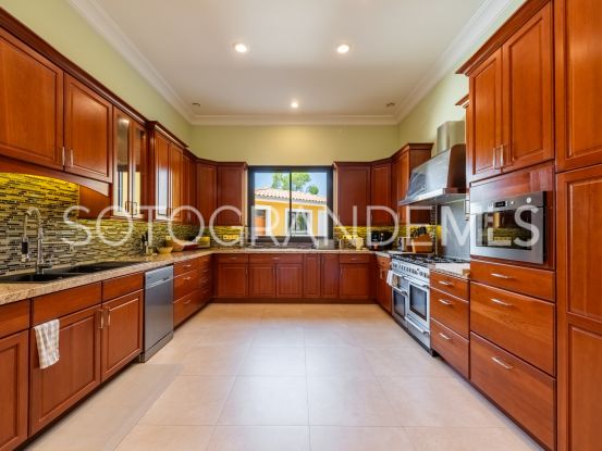 For sale villa in Zona G with 4 bedrooms | Noll Sotogrande