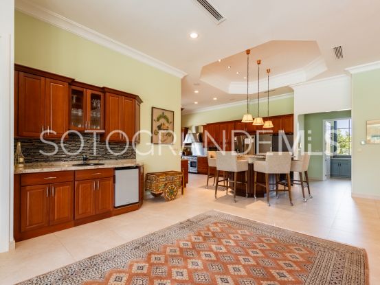 For sale villa in Zona G with 4 bedrooms | Noll Sotogrande