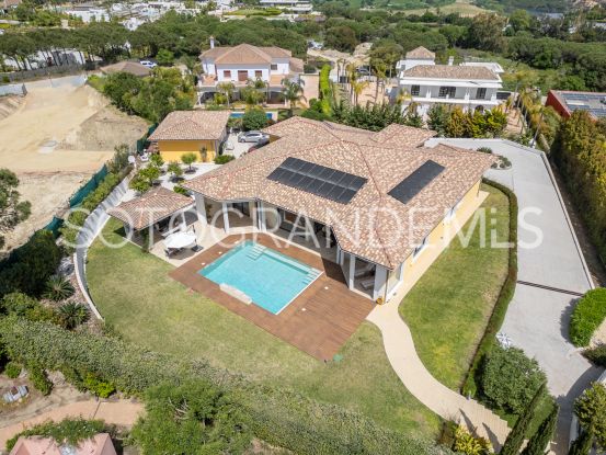 For sale villa in Zona G with 4 bedrooms | Noll Sotogrande