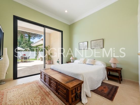 For sale villa in Zona G with 4 bedrooms | Noll Sotogrande