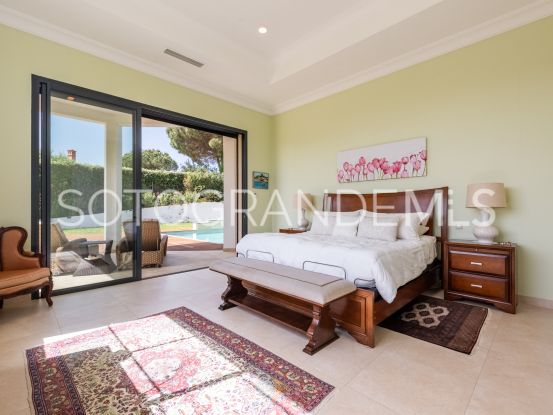 For sale villa in Zona G with 4 bedrooms | Noll Sotogrande