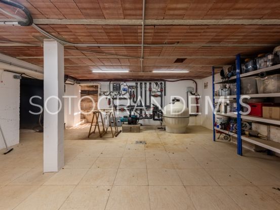 For sale villa in Zona G with 4 bedrooms | Noll Sotogrande
