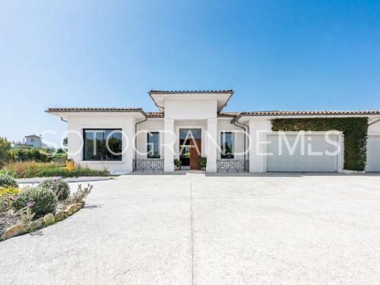 For sale villa in Zona G with 4 bedrooms | Noll Sotogrande