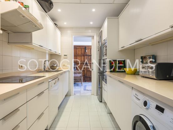 For sale Triana bungalow with 5 bedrooms | Noll Sotogrande