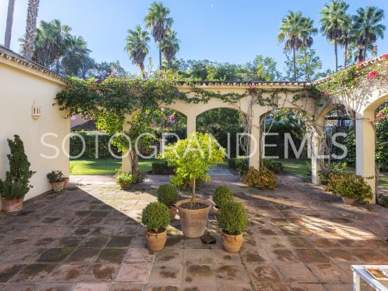 For sale Triana bungalow with 5 bedrooms | Noll Sotogrande