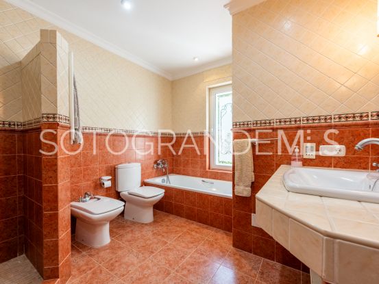 4 bedrooms villa for sale in Zona G, Sotogrande Alto | Noll Sotogrande