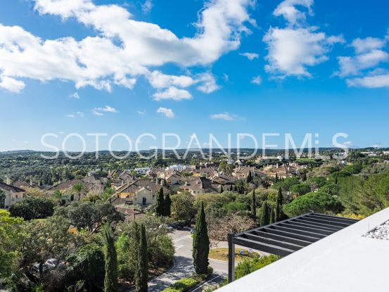 Duplex penthouse for sale in Hacienda de Valderrama | Noll Sotogrande