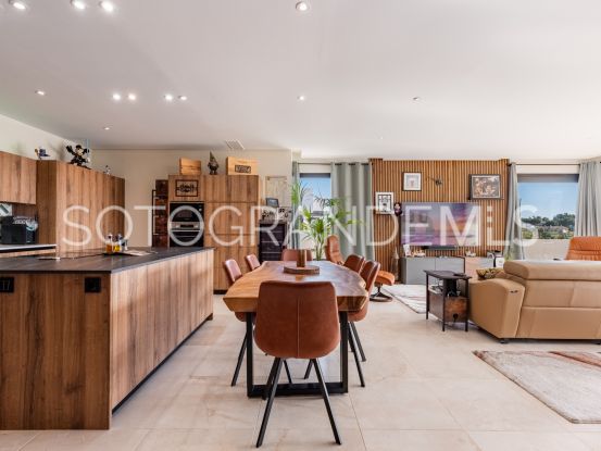 Duplex penthouse for sale in Hacienda de Valderrama | Noll Sotogrande