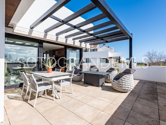 Duplex penthouse for sale in Hacienda de Valderrama | Noll Sotogrande