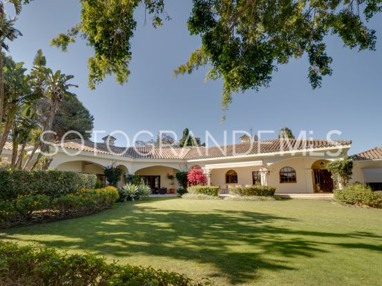 Comprar villa de 6 dormitorios en Zona D | Noll Sotogrande