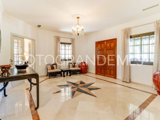 Comprar villa de 6 dormitorios en Zona D | Noll Sotogrande