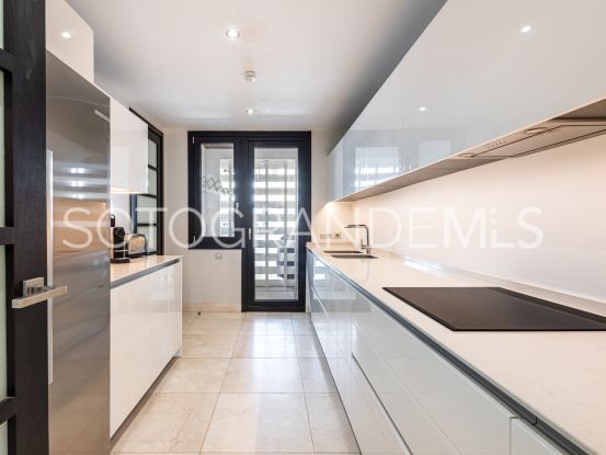 Hacienda de Valderrama 2 bedrooms duplex penthouse for sale | Noll Sotogrande
