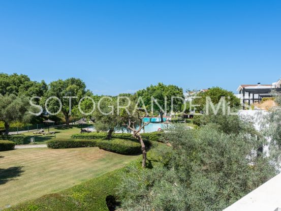 Hacienda de Valderrama 2 bedrooms duplex penthouse for sale | Noll Sotogrande