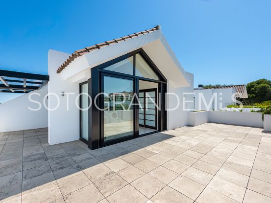 Hacienda de Valderrama 2 bedrooms duplex penthouse for sale | Noll Sotogrande