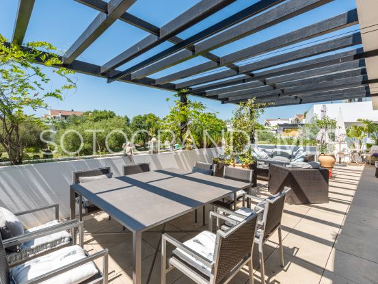 Hacienda de Valderrama 2 bedrooms duplex penthouse for sale | Noll Sotogrande