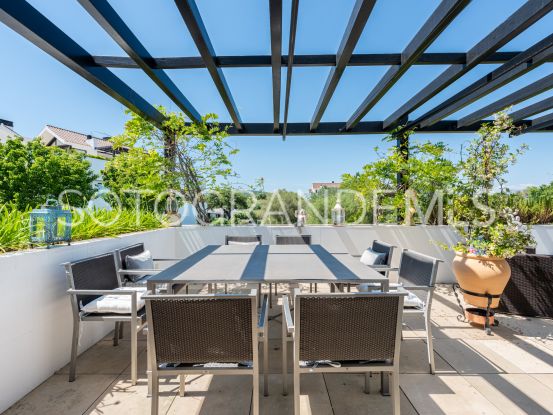 Hacienda de Valderrama 2 bedrooms duplex penthouse for sale | Noll Sotogrande