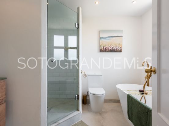 Villa with 4 bedrooms in Zona F | Noll Sotogrande