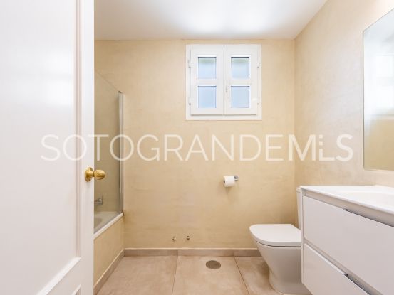Villa with 4 bedrooms in Zona F | Noll Sotogrande