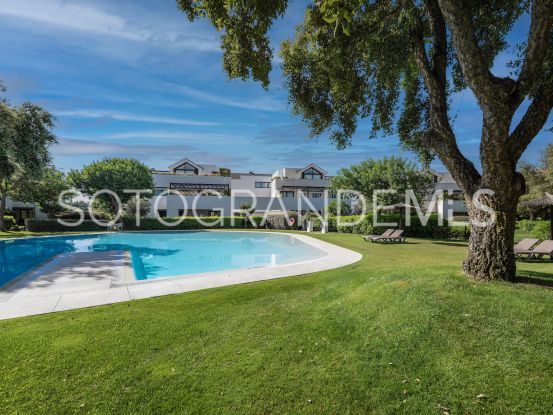 Atico duplex en venta en Hacienda de Valderrama con 4 dormitorios | Noll Sotogrande