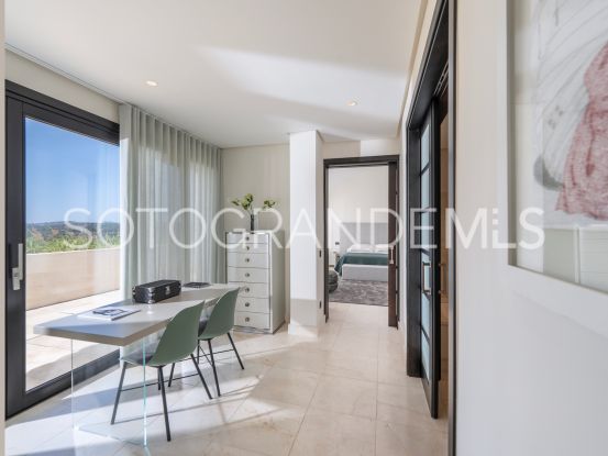 Atico duplex en venta en Hacienda de Valderrama con 4 dormitorios | Noll Sotogrande