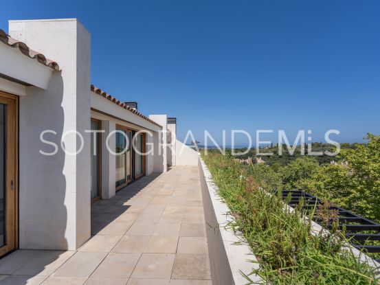 Atico duplex en venta en Hacienda de Valderrama con 4 dormitorios | Noll Sotogrande