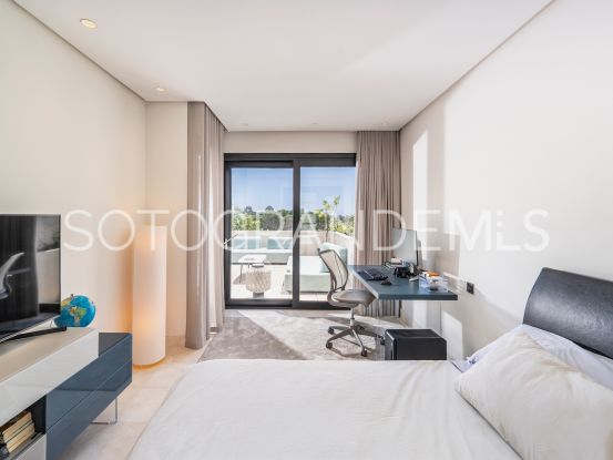 Atico duplex en venta en Hacienda de Valderrama con 4 dormitorios | Noll Sotogrande