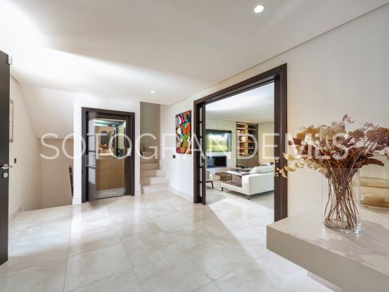 Atico duplex en venta en Hacienda de Valderrama con 4 dormitorios | Noll Sotogrande