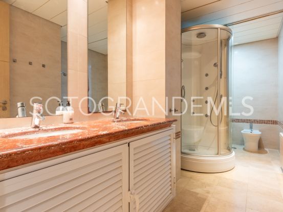 Ribera del Marlin, Marina de Sotogrande, apartamento planta baja con 3 dormitorios | Noll Sotogrande