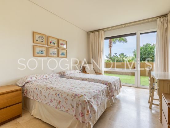 Ribera del Marlin, Marina de Sotogrande, apartamento planta baja con 3 dormitorios | Noll Sotogrande