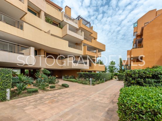 Ribera del Marlin, Marina de Sotogrande, apartamento planta baja con 3 dormitorios | Noll Sotogrande