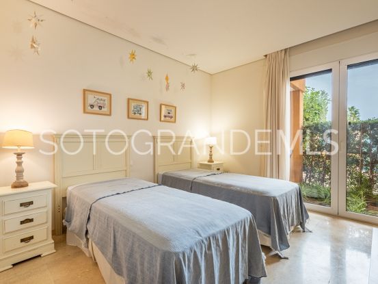 Ribera del Marlin, Marina de Sotogrande, apartamento planta baja con 3 dormitorios | Noll Sotogrande