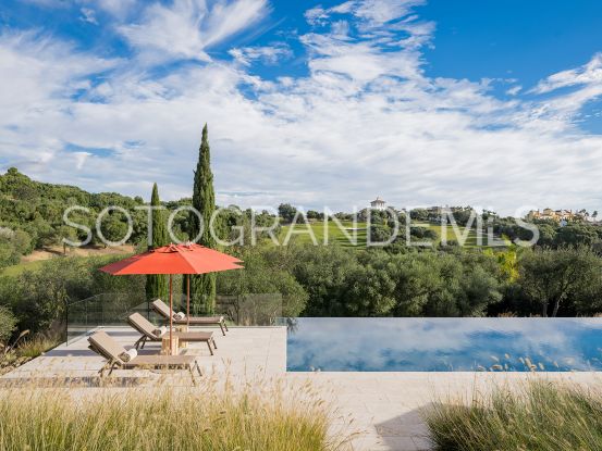 Se vende villa en Zona L con 5 dormitorios | Noll Sotogrande