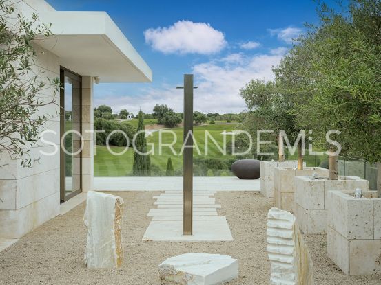 Se vende villa en Zona L con 5 dormitorios | Noll Sotogrande