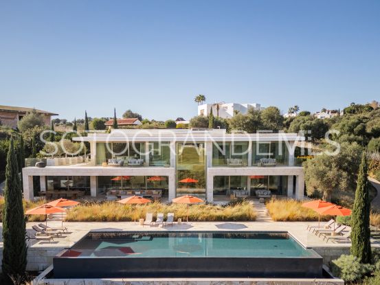 Se vende villa en Zona L con 5 dormitorios | Noll Sotogrande