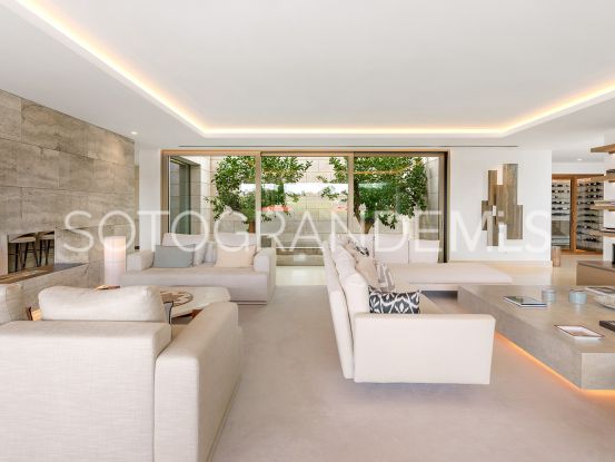 Se vende villa en Zona L con 5 dormitorios | Noll Sotogrande
