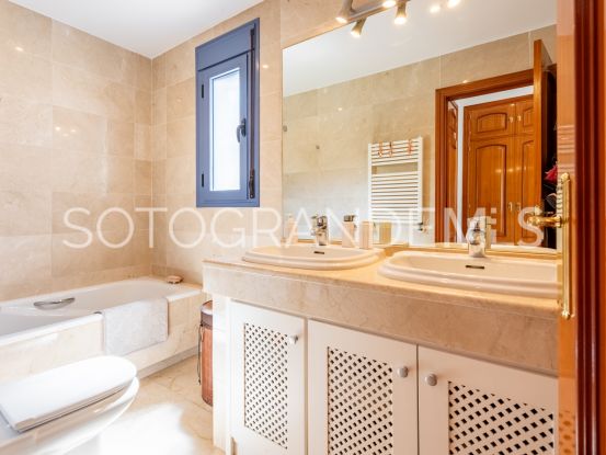 Zona B, Sotogrande Costa, villa con 6 dormitorios | Noll Sotogrande
