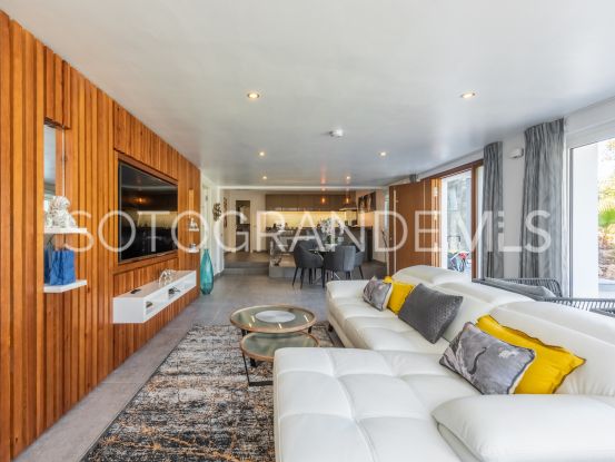 Se vende villa en Reyes y Reinas con 6 dormitorios | Noll Sotogrande