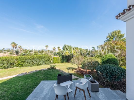 Se vende villa en Reyes y Reinas con 6 dormitorios | Noll Sotogrande