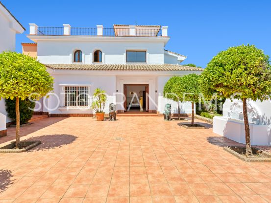 Villa a la venta con 5 dormitorios en Zona G, Sotogrande Alto | Noll Sotogrande