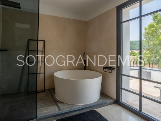 Zona L 6 bedrooms villa for sale | Noll Sotogrande
