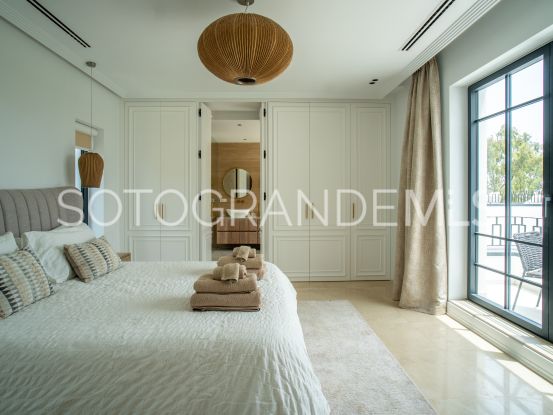 Zona L 6 bedrooms villa for sale | Noll Sotogrande