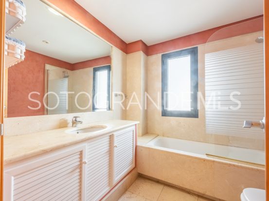 For sale duplex penthouse in El Polo de Sotogrande with 4 bedrooms | Noll Sotogrande