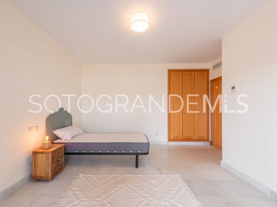 For sale duplex penthouse in El Polo de Sotogrande with 4 bedrooms | Noll Sotogrande