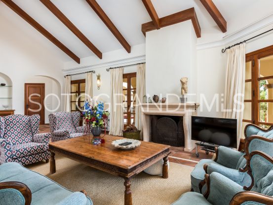 For sale 6 bedrooms villa in Zona F | Noll Sotogrande