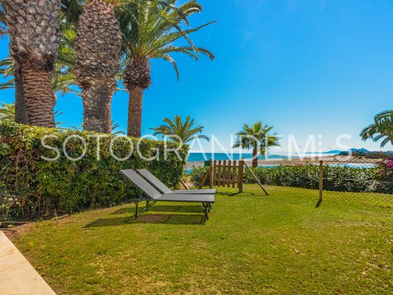 Town house with 5 bedrooms for sale in Apartamentos Playa, Sotogrande | Noll Sotogrande