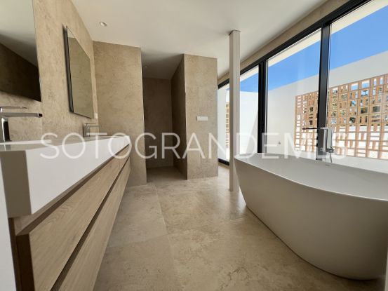 6 bedrooms villa in Zona B for sale | Noll Sotogrande