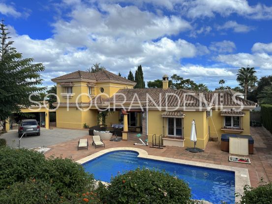 For sale Zona B villa with 5 bedrooms | Noll Sotogrande