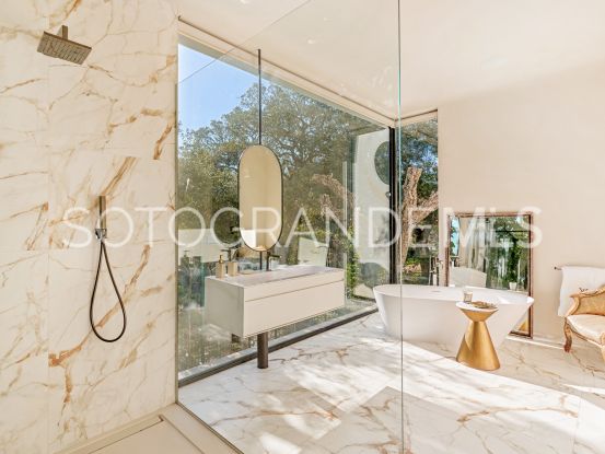 Villa en venta en Zona G de 6 dormitorios | Noll Sotogrande