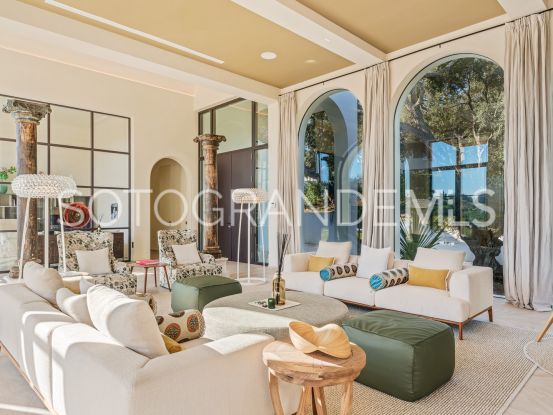 Villa en venta en Zona G de 6 dormitorios | Noll Sotogrande