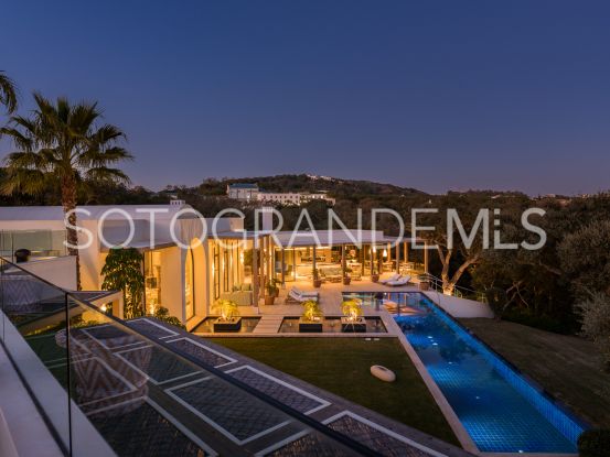 Villa en venta en Zona G de 6 dormitorios | Noll Sotogrande
